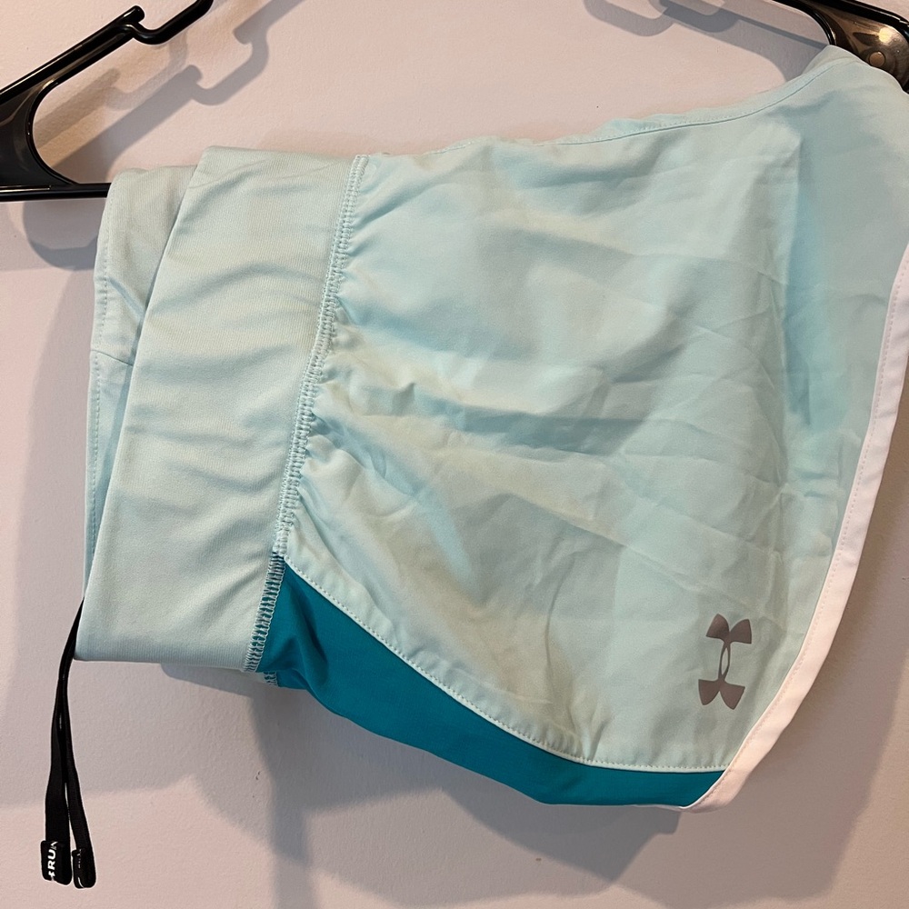 Running shorts